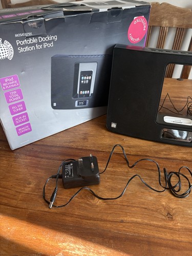 Portable ipod docking - docking, station