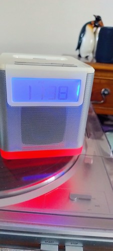 Ipod docking station - docking,